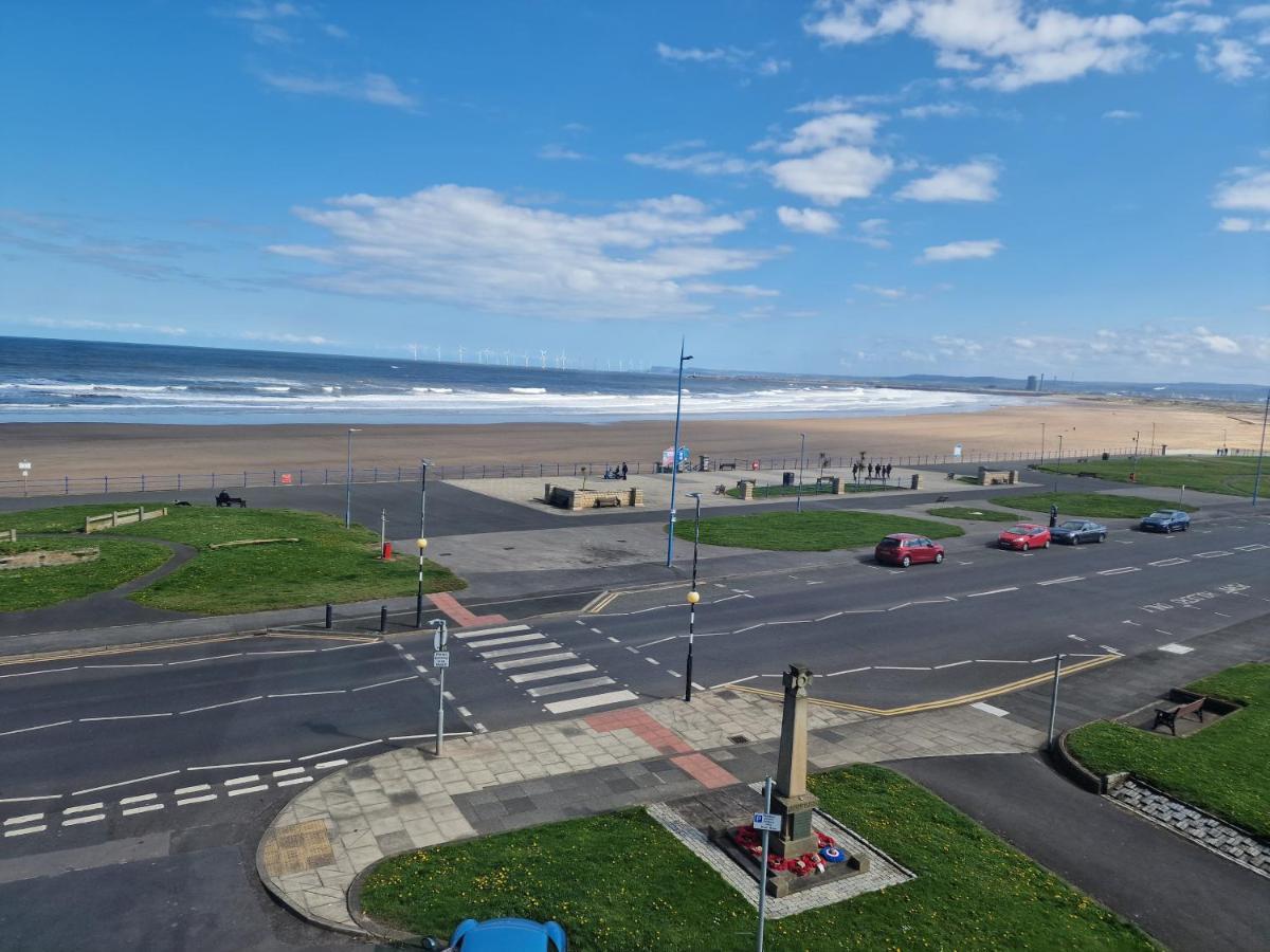 2 The Green, Exceptional Large House, Sea Views Loads Of Bathrooms Seaton Carew Eksteriør billede