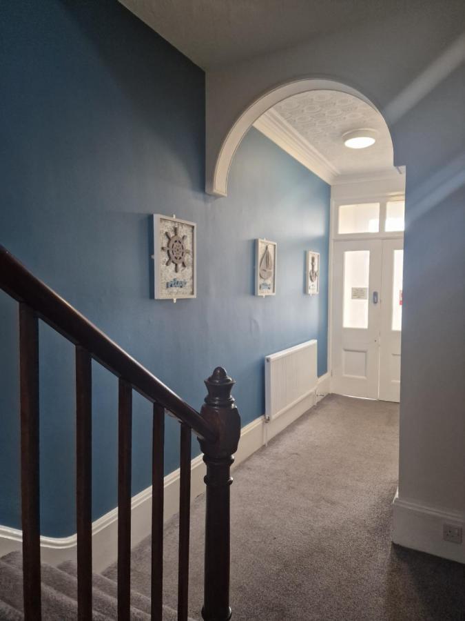 2 The Green, Exceptional Large House, Sea Views Loads Of Bathrooms Seaton Carew Eksteriør billede